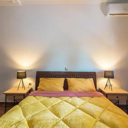 Casa Nefeli Holiday home *