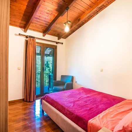 Casa Nefeli Holiday home Vragkaniotika